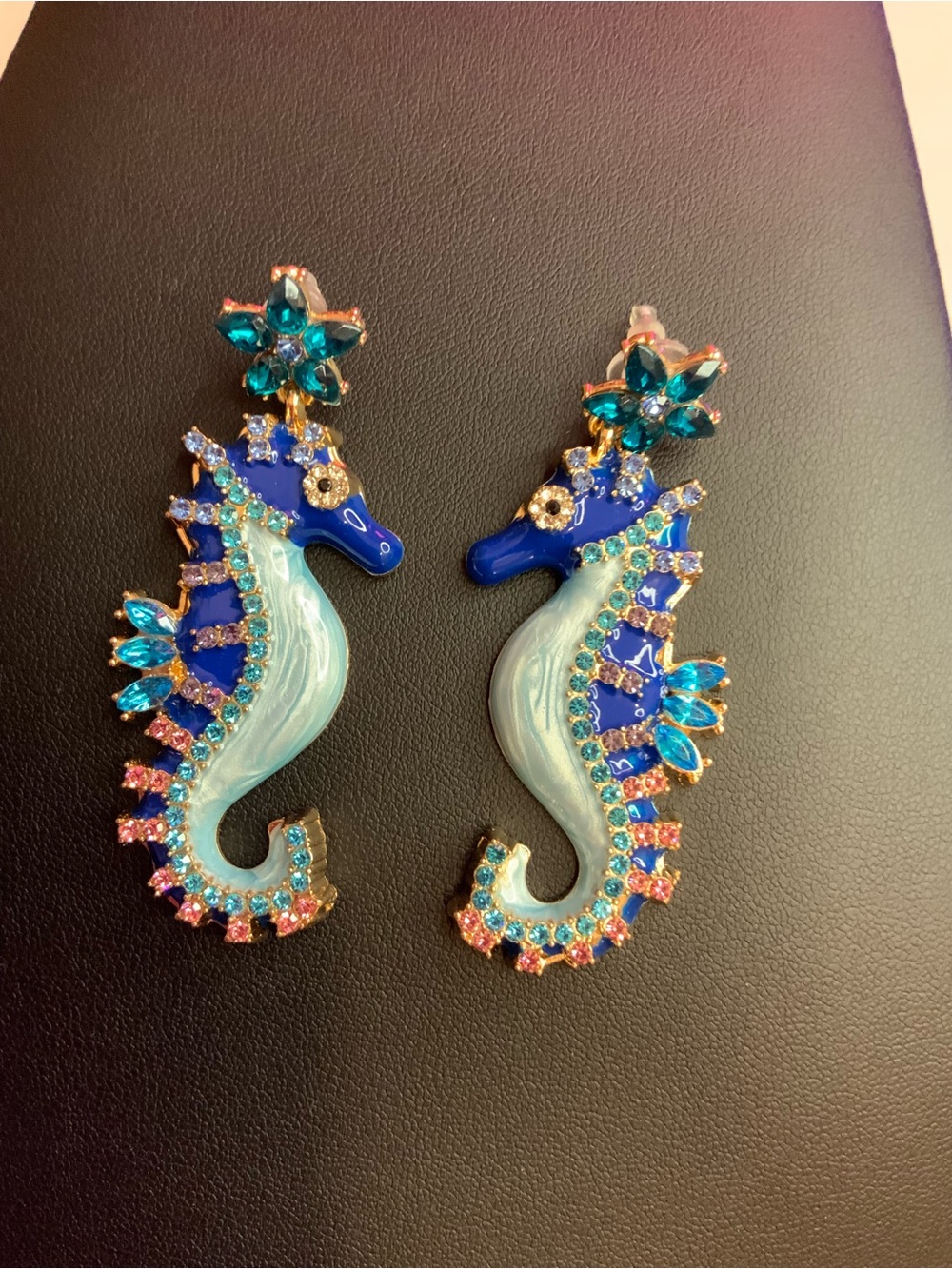 Large Whimsical SeaHorse Earrings Beautiful Blue w/Rhinestones (Z-30)